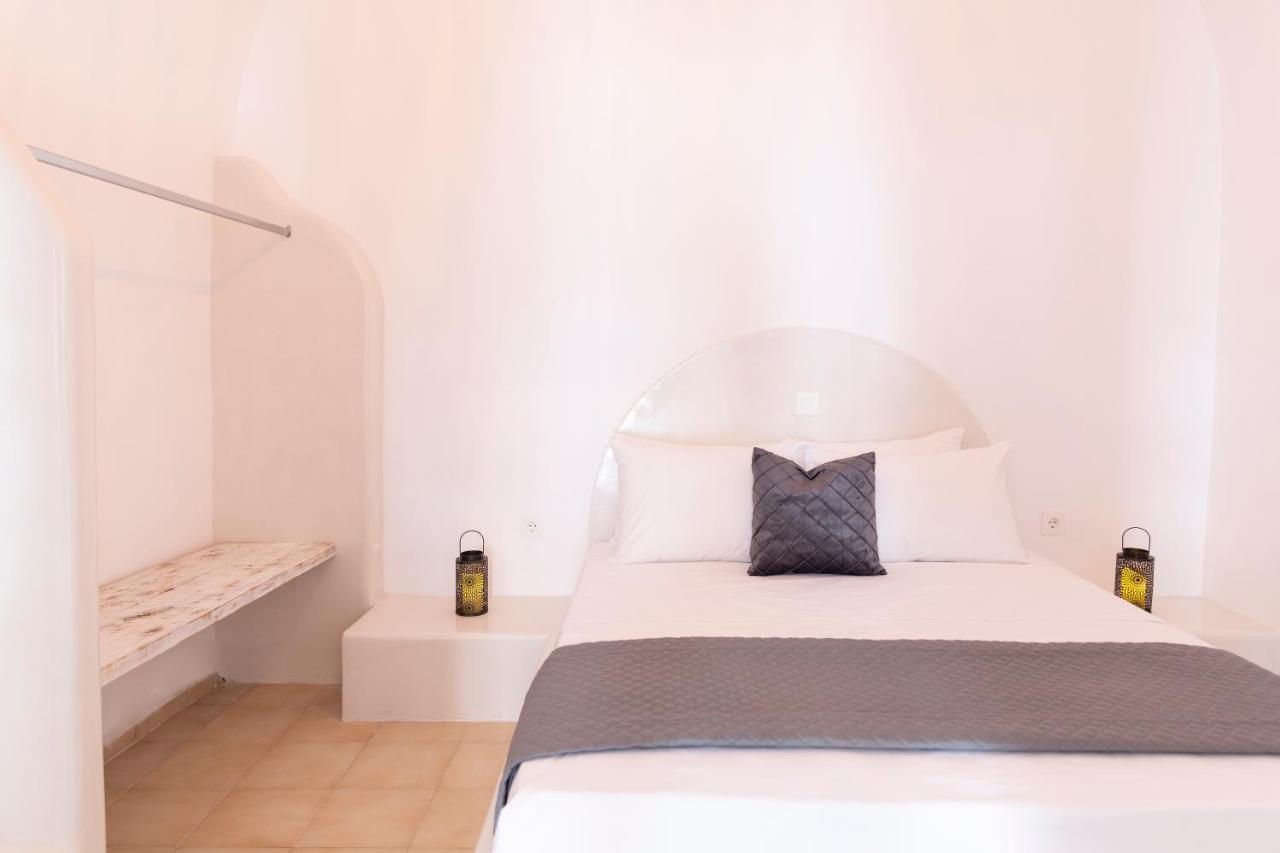 Captain'S House Suites Vóthon 外观 照片