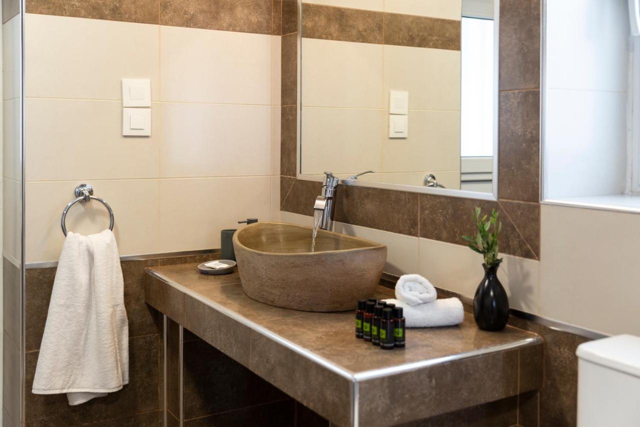 Captain'S House Suites Vóthon 外观 照片