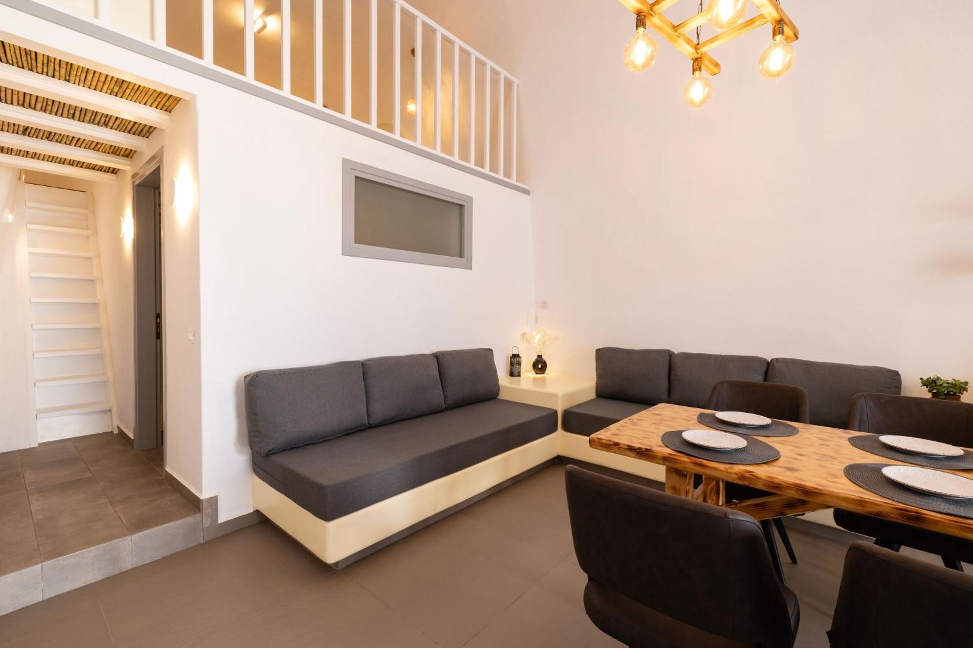 Captain'S House Suites Vóthon 外观 照片